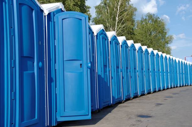Best Event porta potty rental  in Floresville, TX